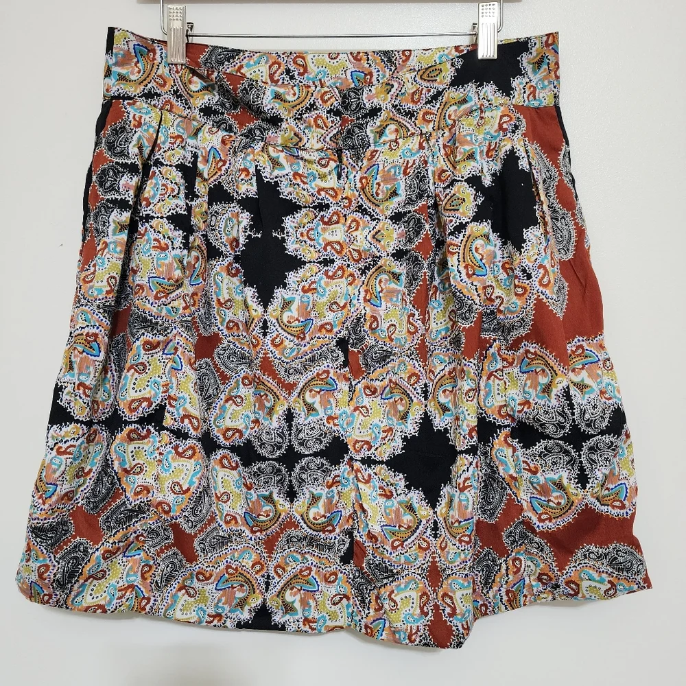 nwt WALTER BAKER W118 size Large Paisley Boho‎ Skirt Fully Lined Multicolor